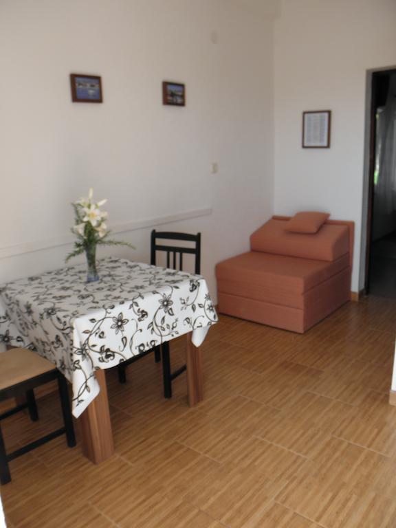 Apartments Babic Novalja Room photo